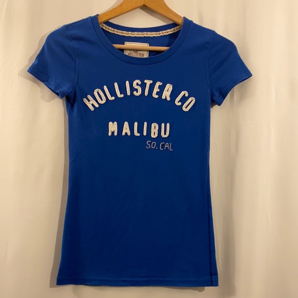 Hollister Tops - Hollister Juniors Short Sleeve T-Shirt Small Blue Great Condition